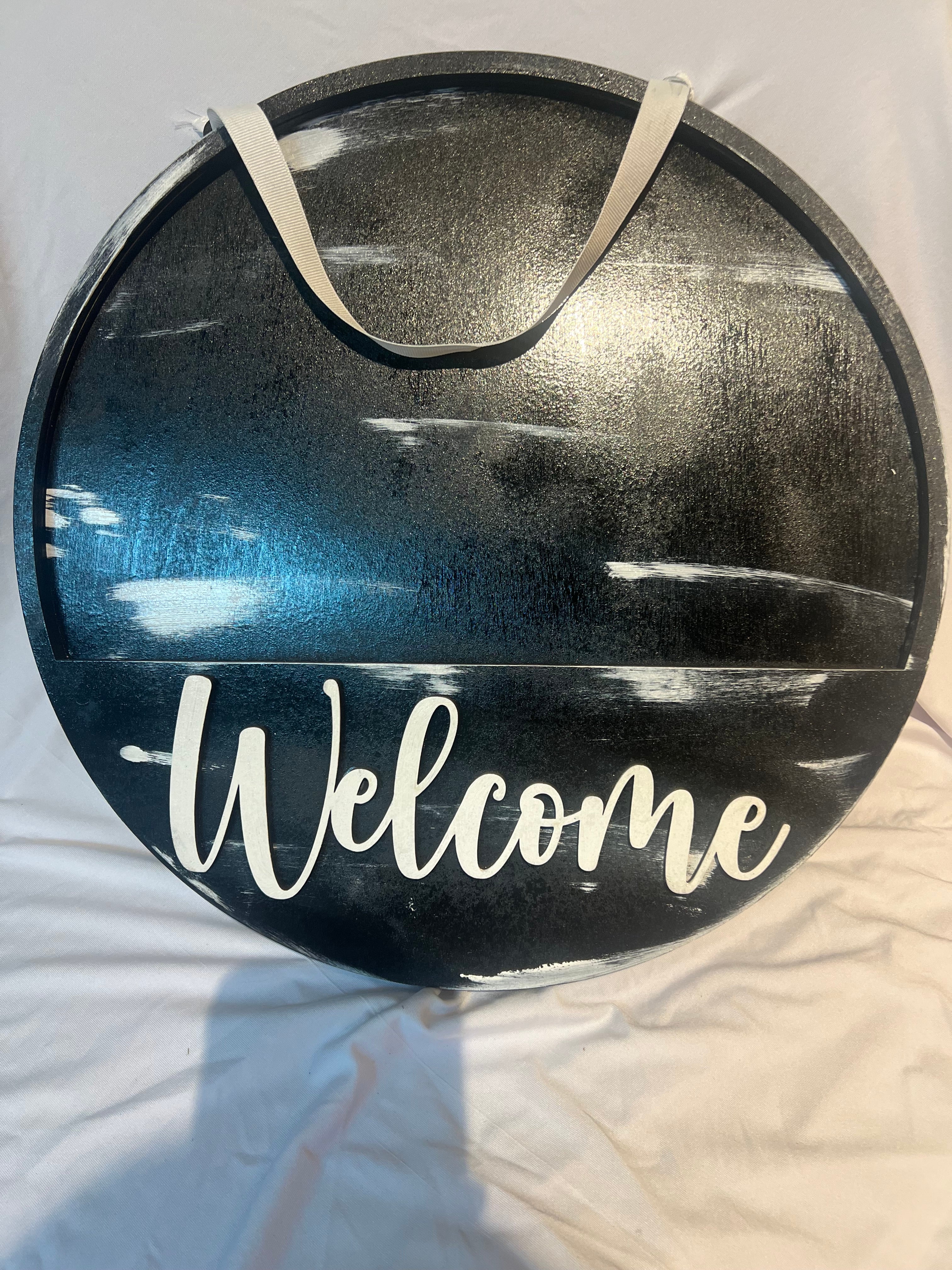 Round “Welcome” Interchangeable Sign