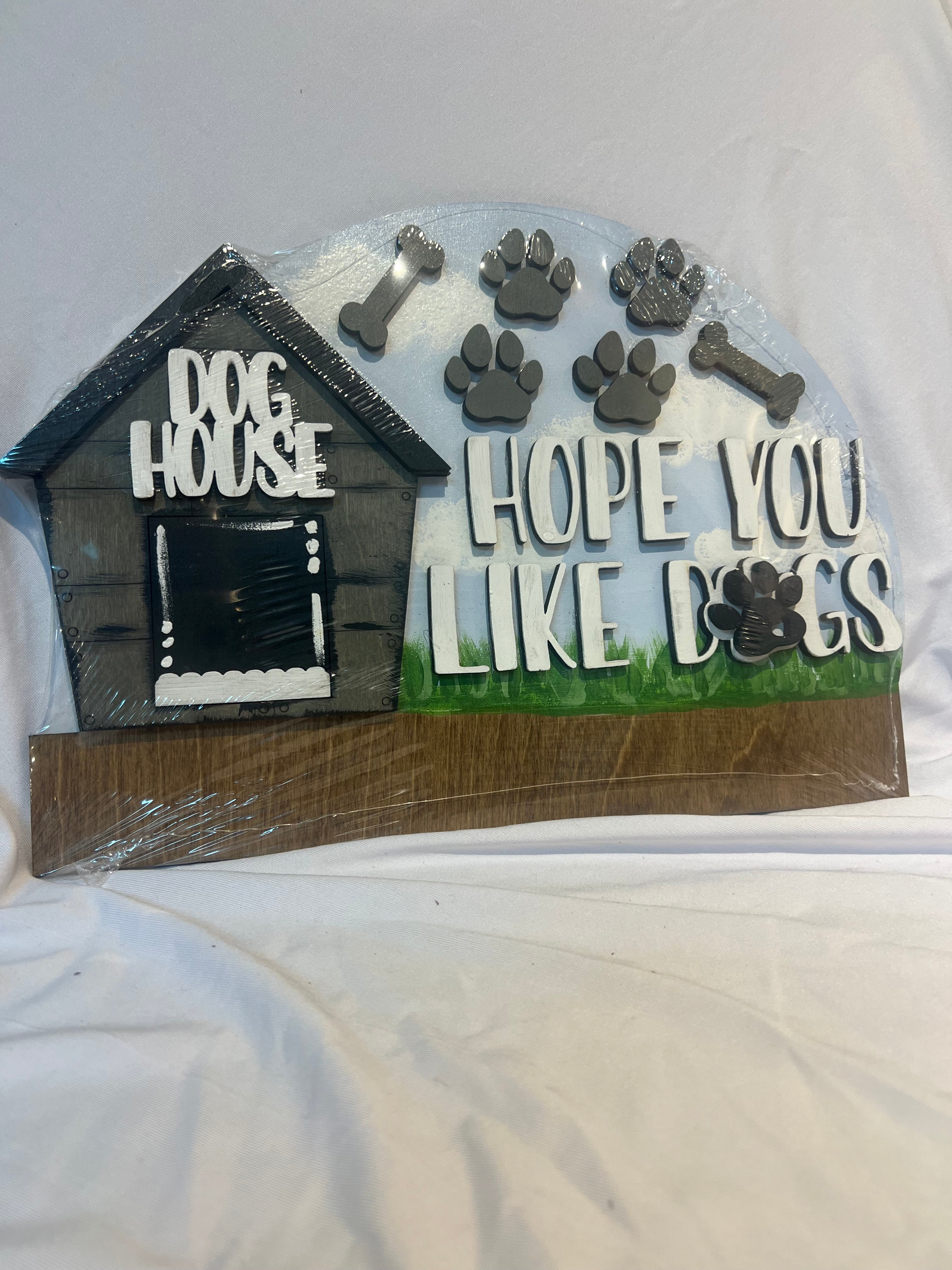 "Hope You Like Dogs" Welcome Sign Insert