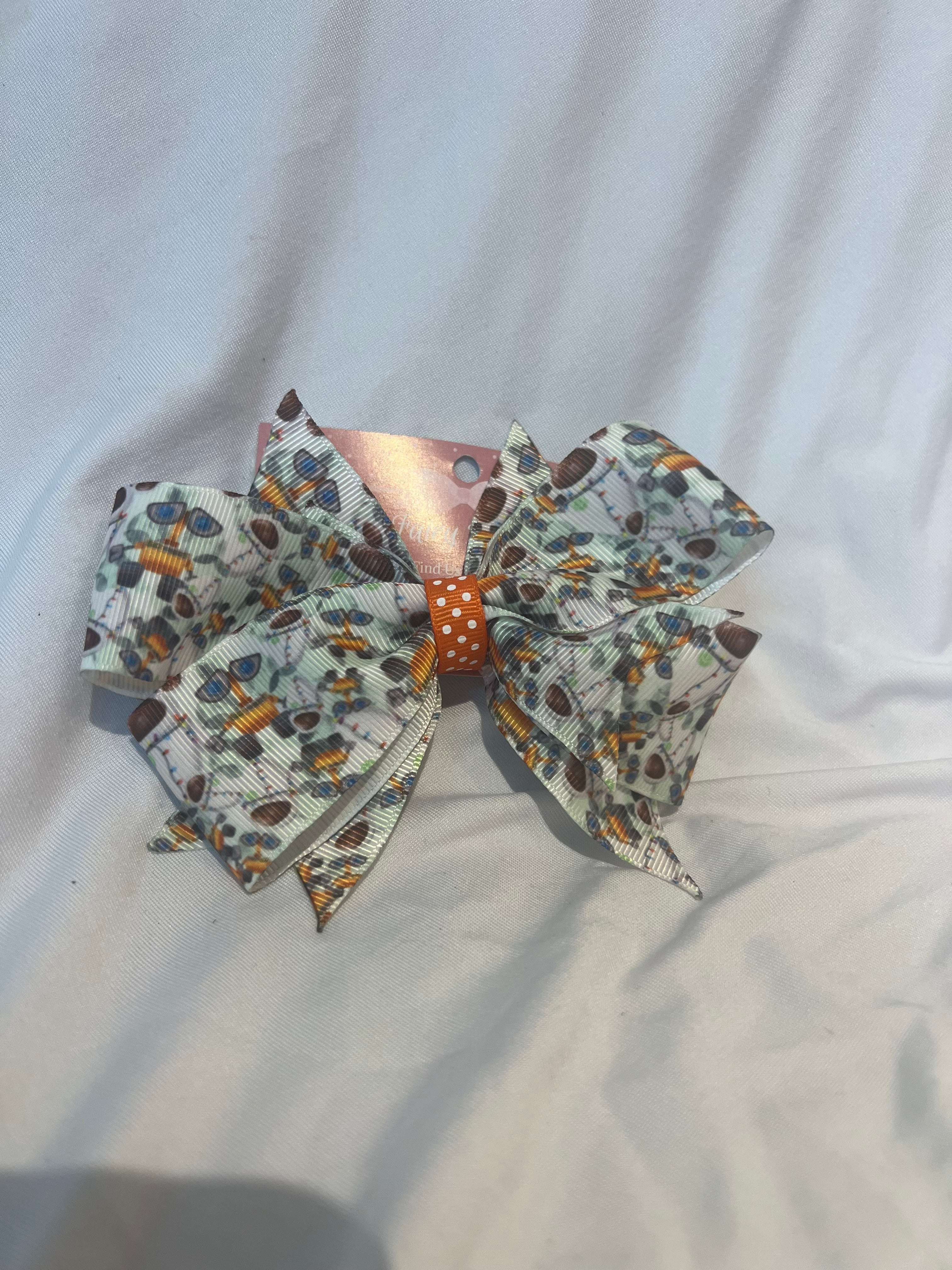 Wally Hair Bow